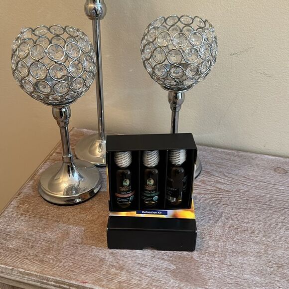 Paradise Springs 100% Pure Essential Oils Refresher Kit- New - Picture 2 of 4